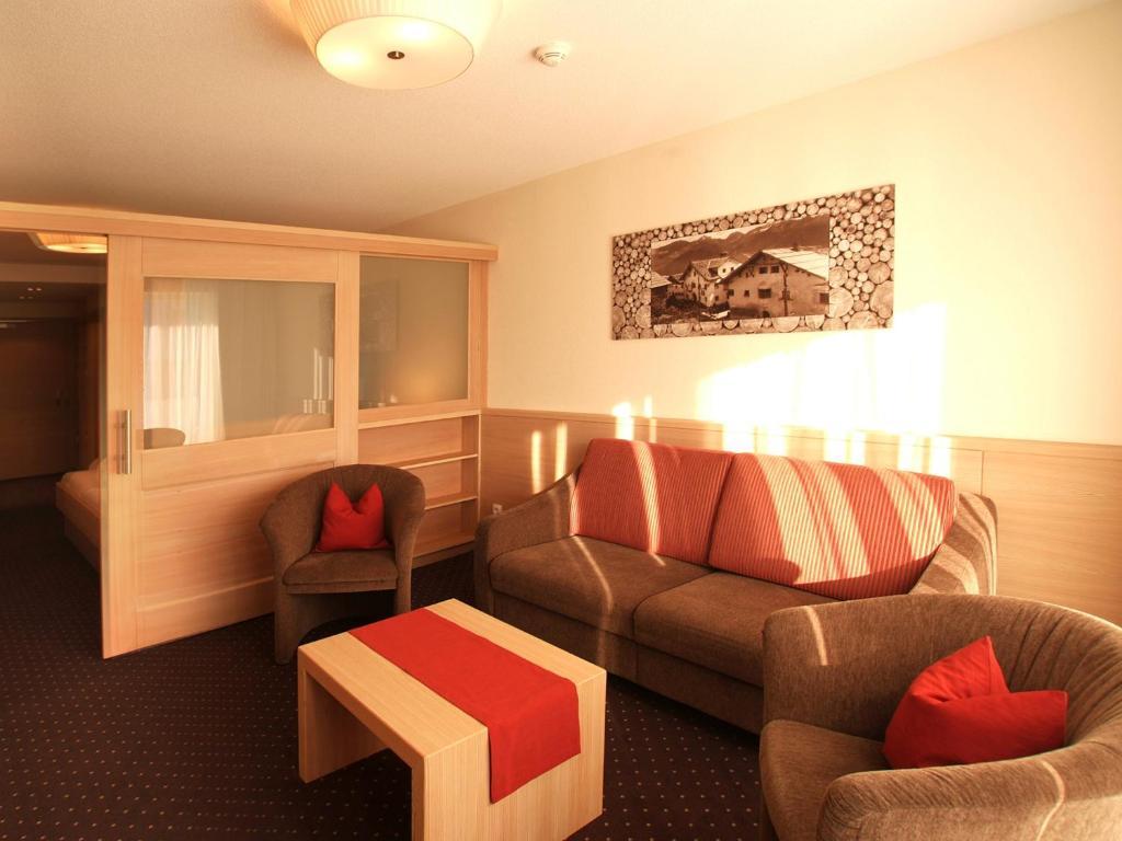Hotel Roeck Garni Fiss Pokój zdjęcie