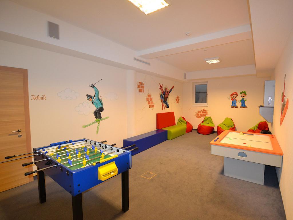 Hotel Roeck Garni Fiss Zewnętrze zdjęcie